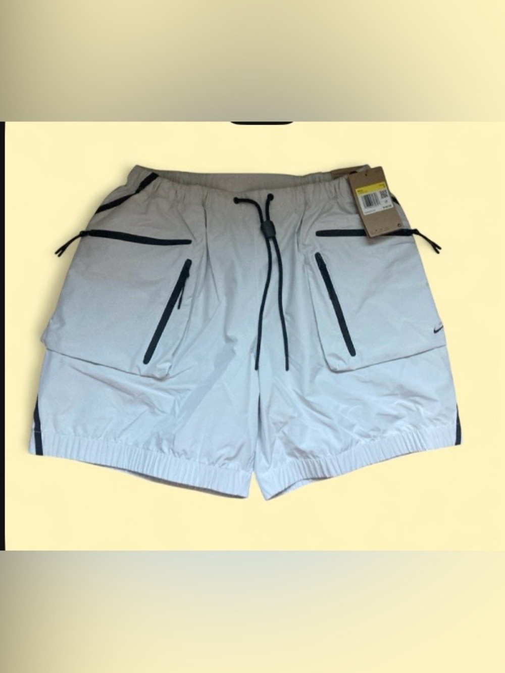 Nike NWT $135 Tech Shorts – Men’s Size S
